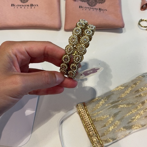 Blossom box jewelry - Picture 3 of 5